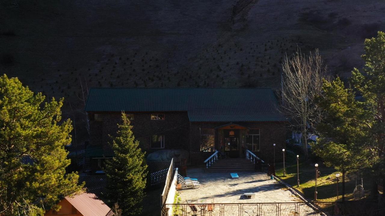 Namaste Shalle 2000M Almaty Exterior photo