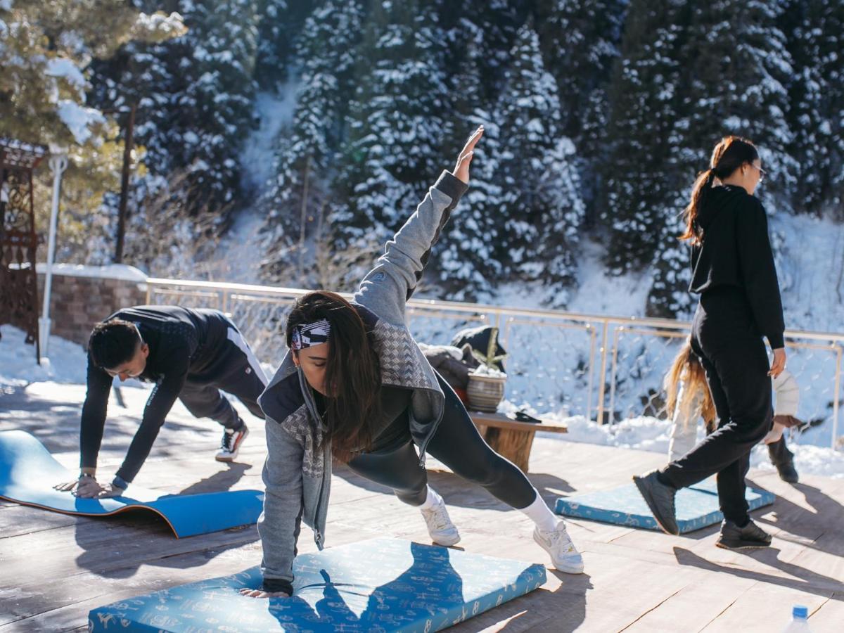 Namaste Shalle 2000M Almaty Exterior photo